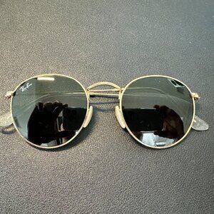 RayBan Round Metal Sunglasses (RB3447)